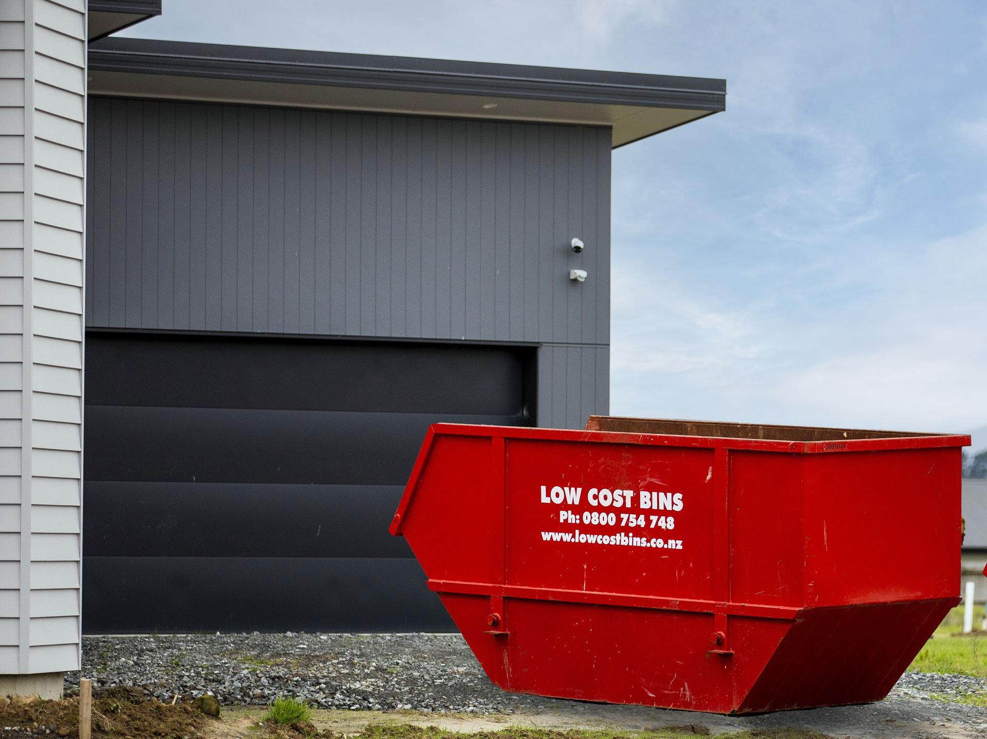 Low Cost Bins Skip Bin